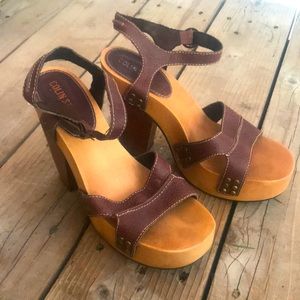 Your New Hot Heels!!